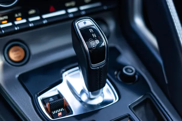 W Casino Online App Android/iOS